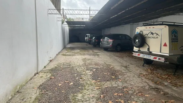 Galpon en José Pascual Tamborini 6000