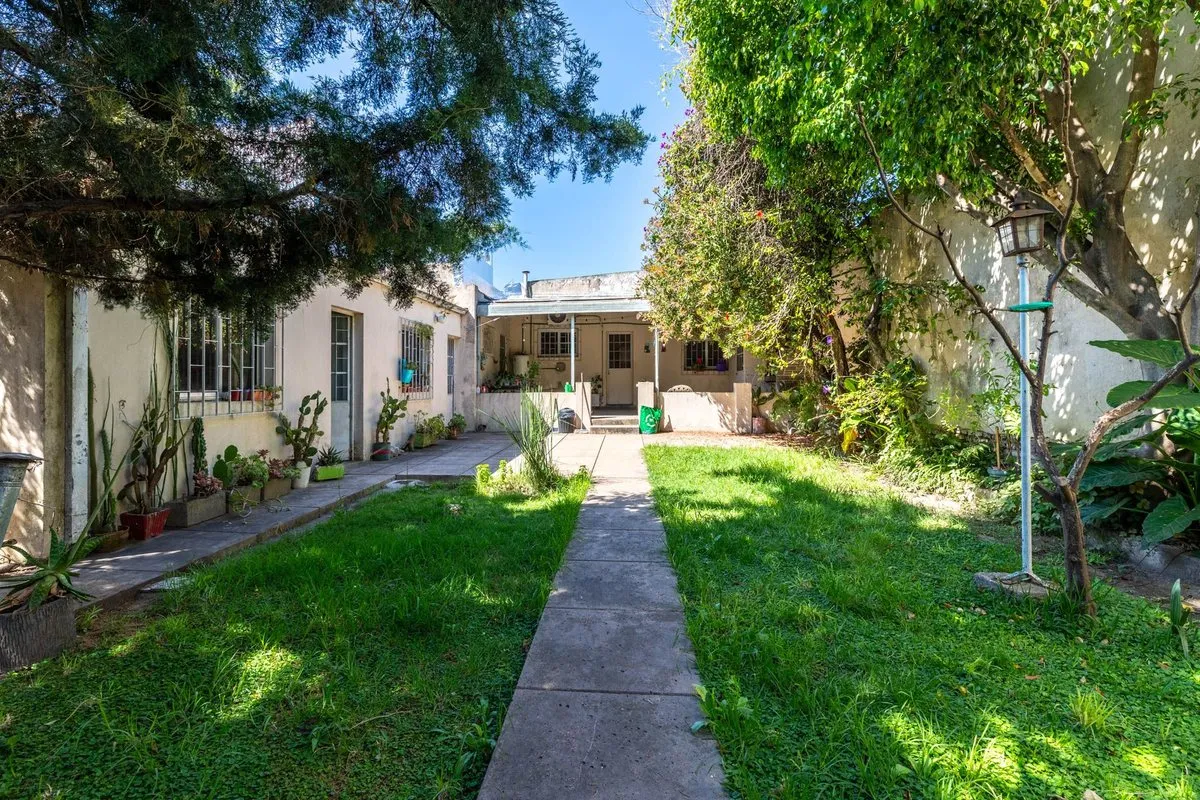 Casa en 13 E/ 519 y 520 1200