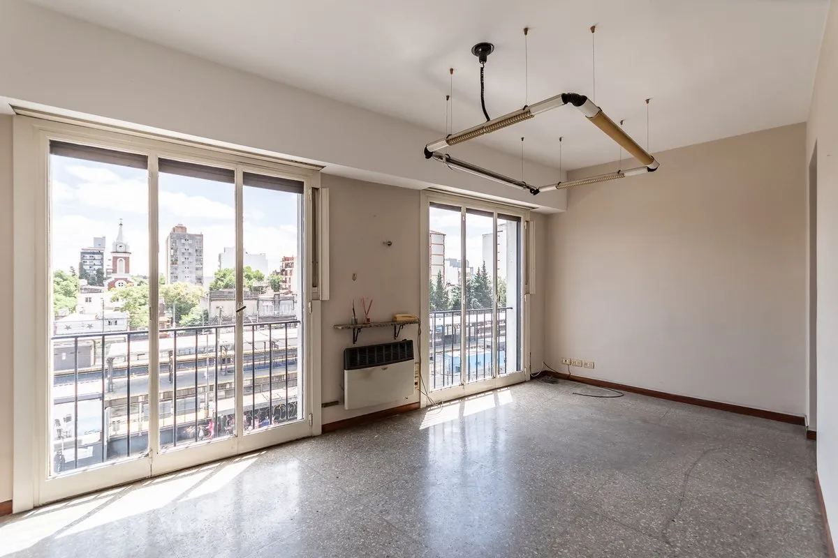 Departamento en Avenida Rivadavia 12600