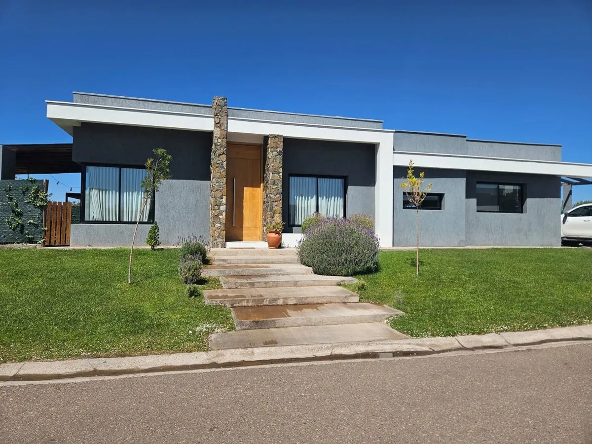 Casa en Vieytes 2500