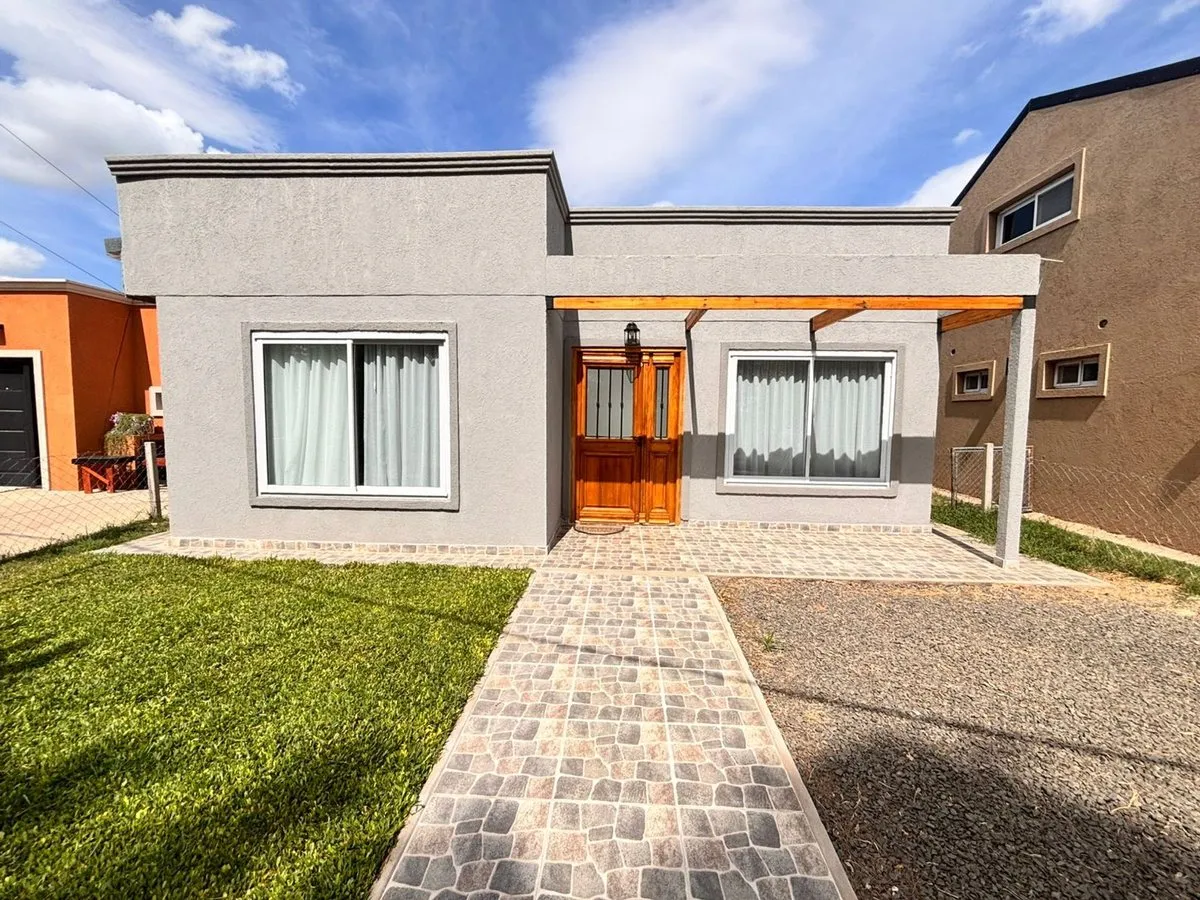 Casa en Ruta Provincial 6 300