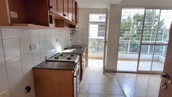Departamento en Juan Manuel de Rosas 1300