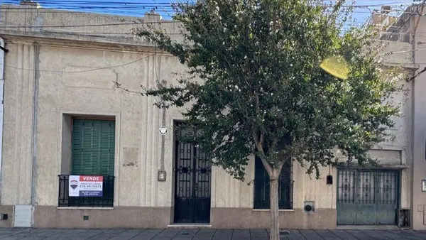 Casa en Bartolomé Mitre 500
