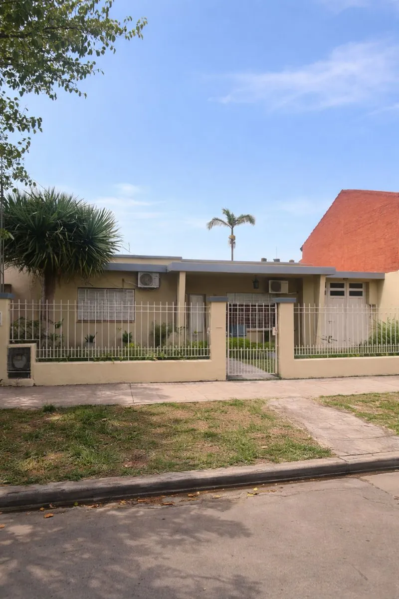 Casa en 4 de Septiembre 2300