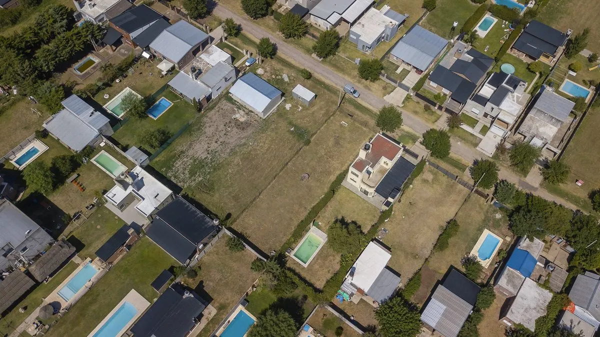 Lote en Los Olmos 1800