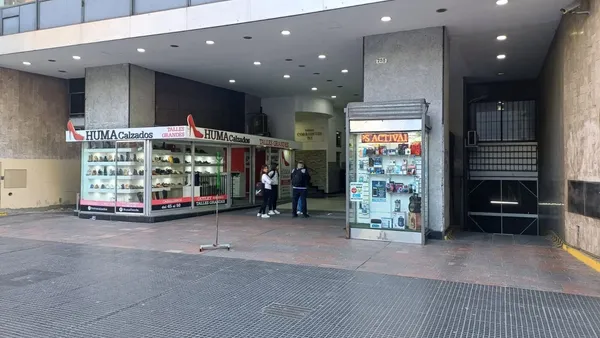 Cochera en Avenida Corrientes 700
