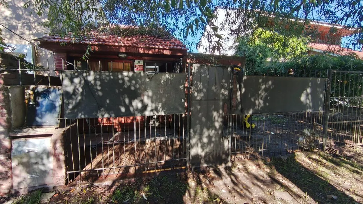 Casa en José María Piran 700