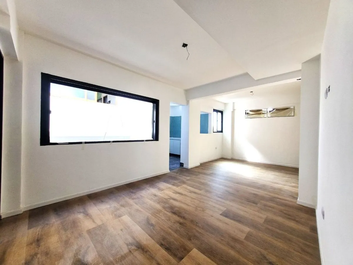 Departamento en Avenida Marcelo Torcuato de Alvear 1700