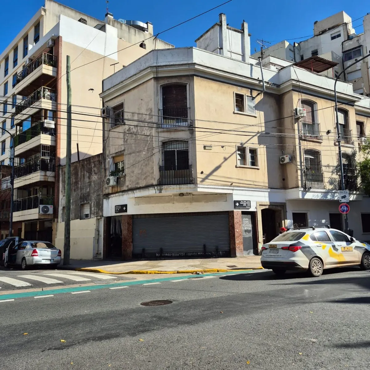 Local Comercial en Teniente General Juan Domingo Peron 3400