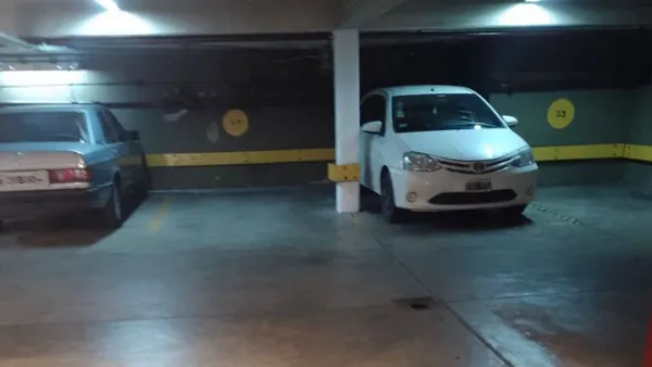 Cochera en Avenida Córdoba 900