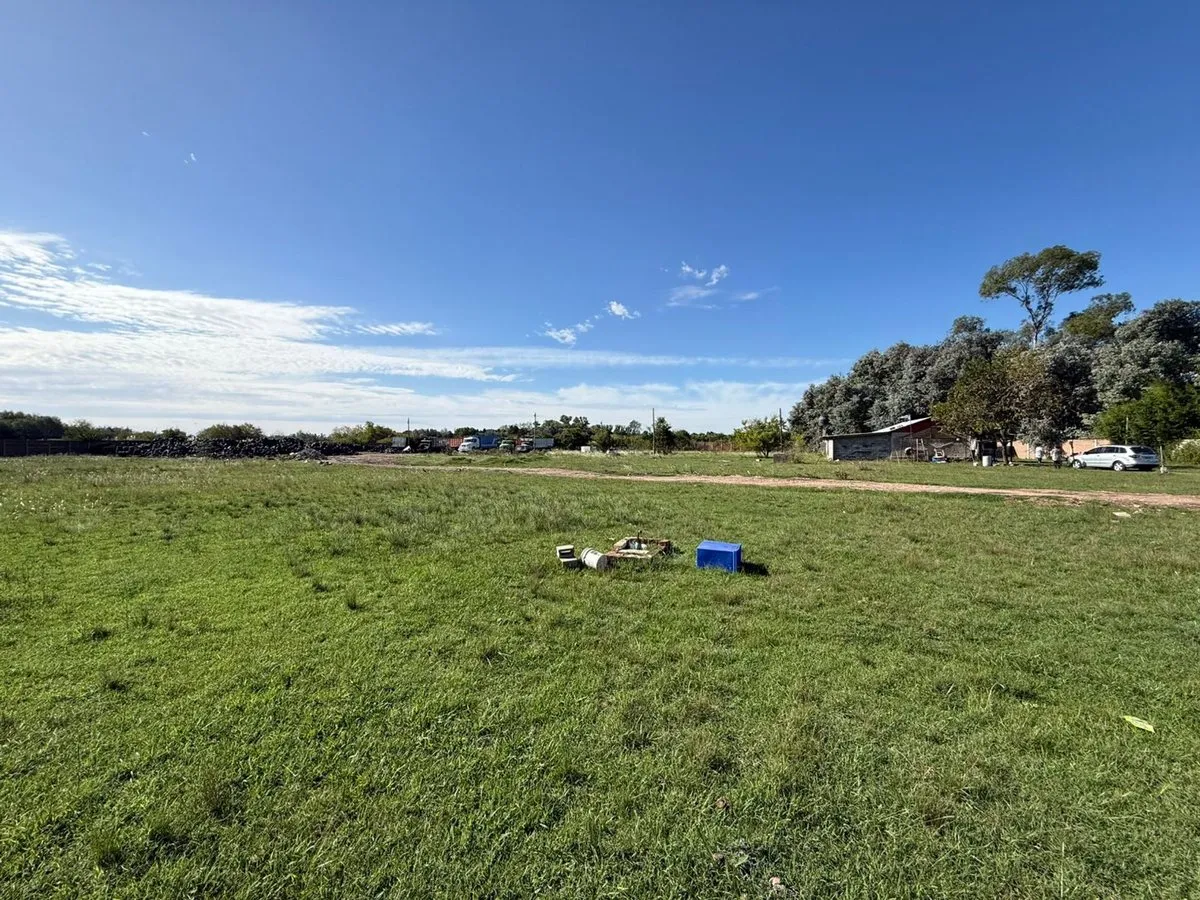 Lote en El Aparcero 900