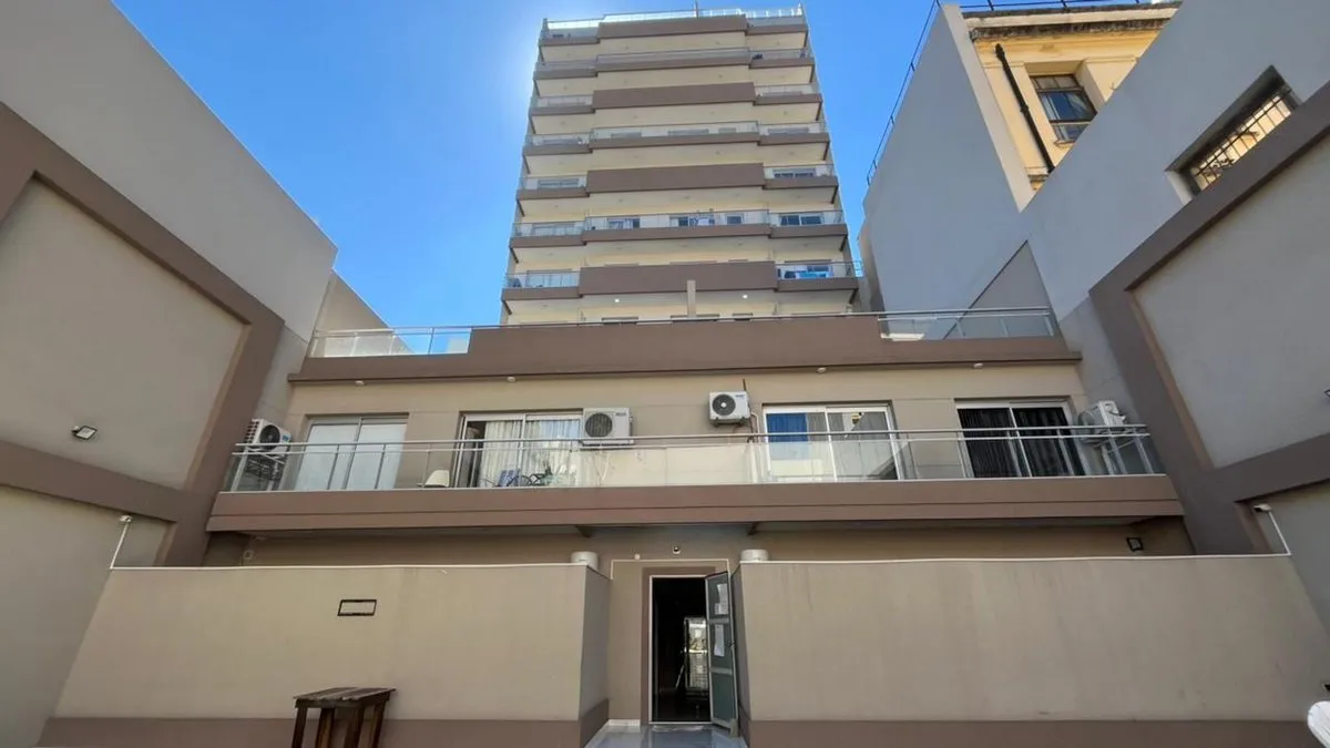 Departamento en Carlos Calvo 1100
