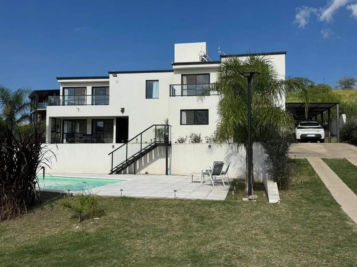 Casa en San Joel y Calle 0