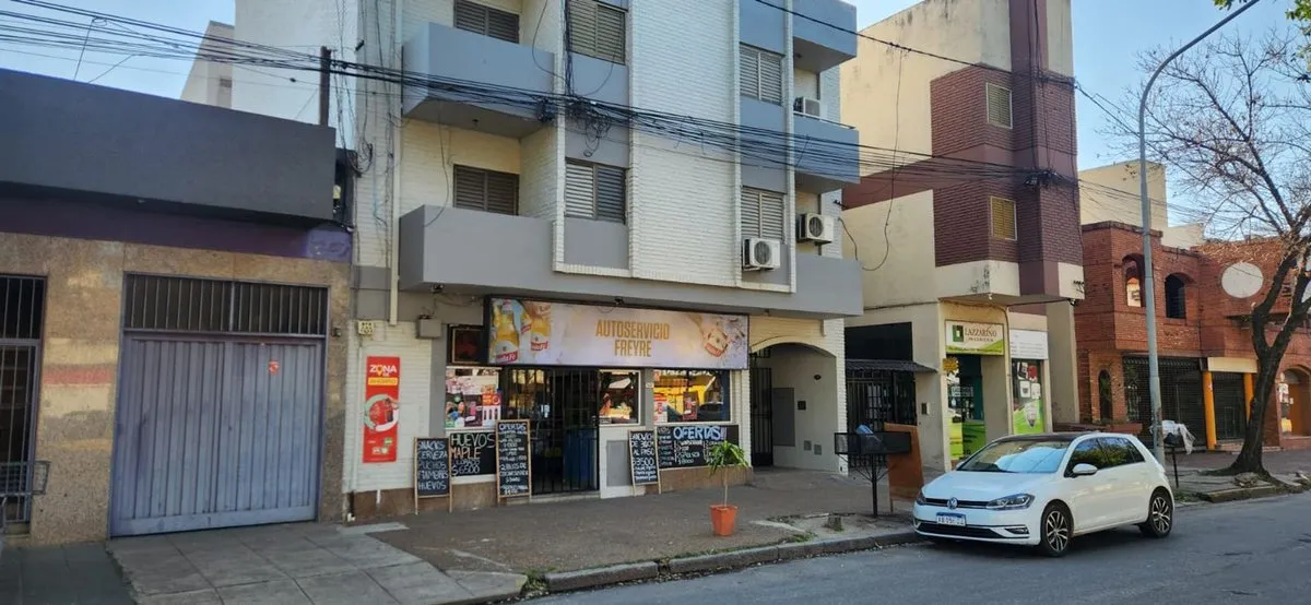 Local Comercial en Avenida Gobernador Freyre 2300