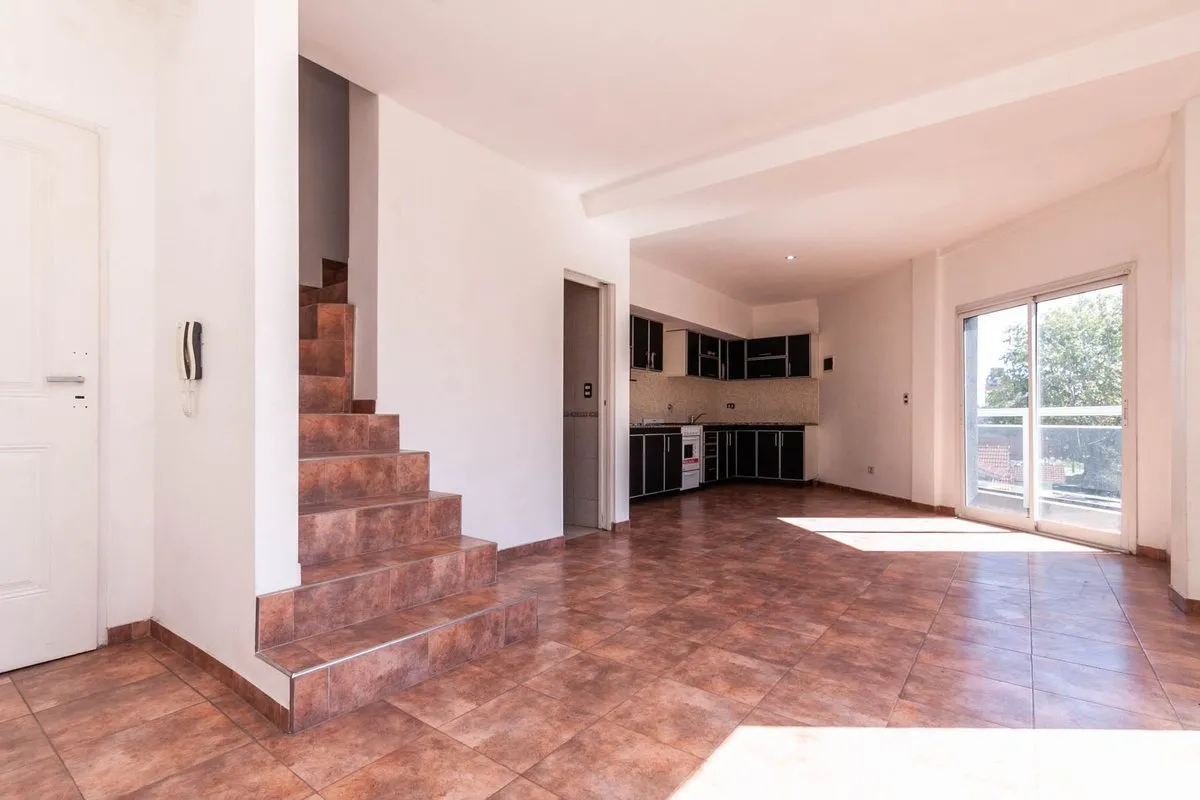 Departamento en Concejal Hector Noya 2400