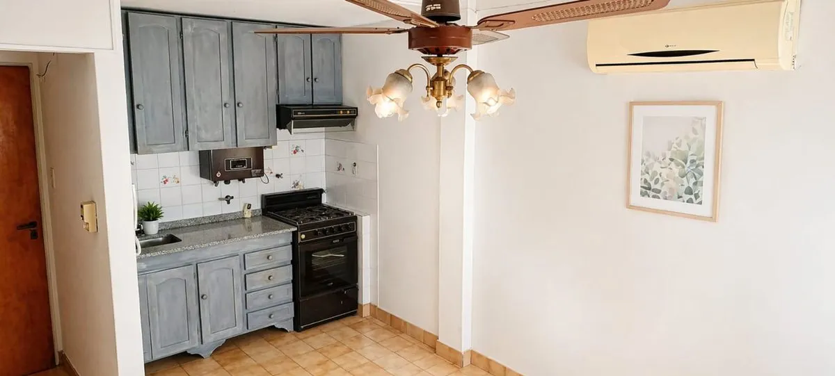 Departamento en Valentín Vergara 1600