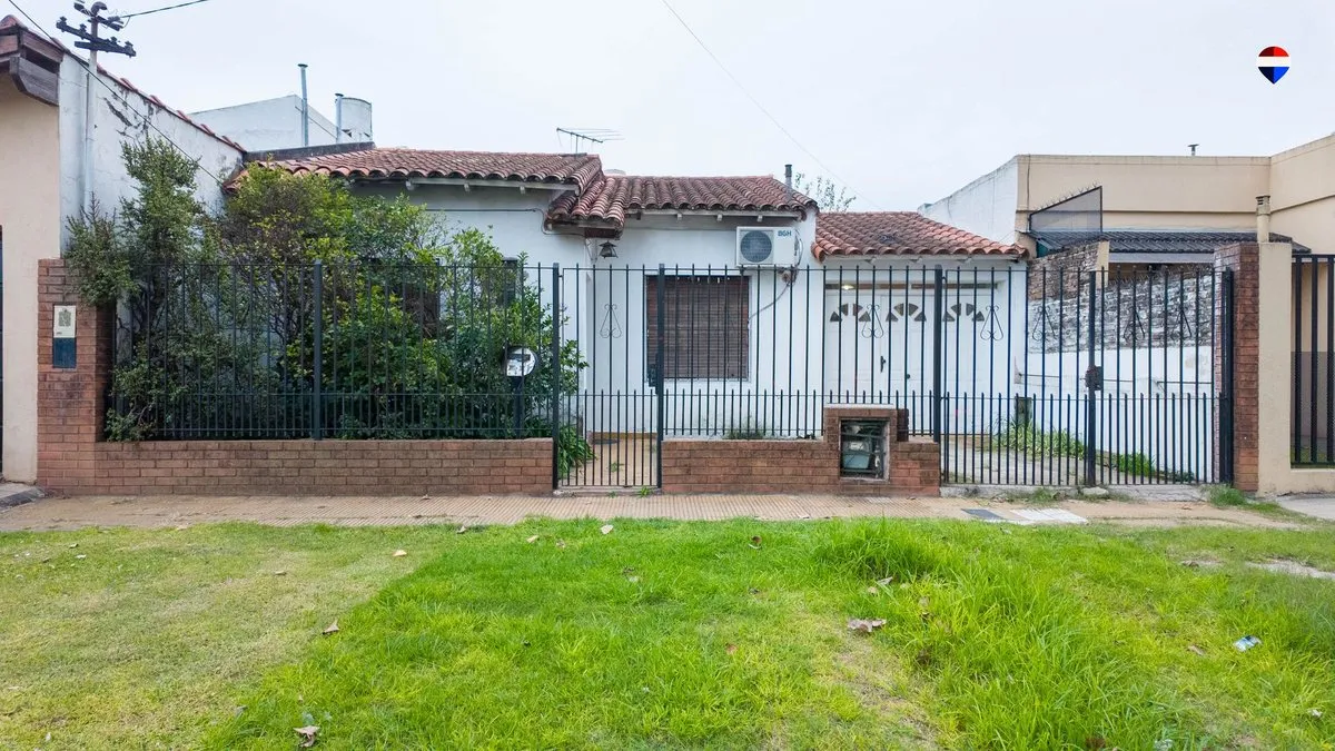 Casa en Héroes de Malvinas 2800