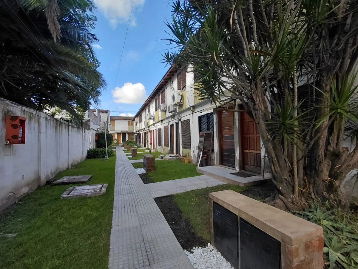 Departamento en Sargento Cabral 1200