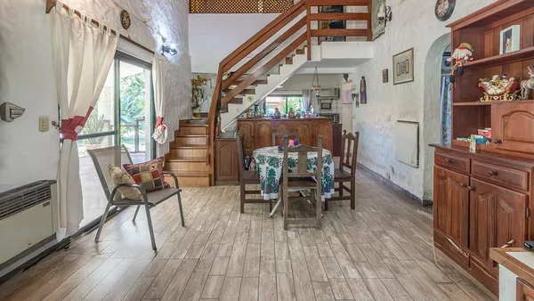 Casa en Old Man 2400