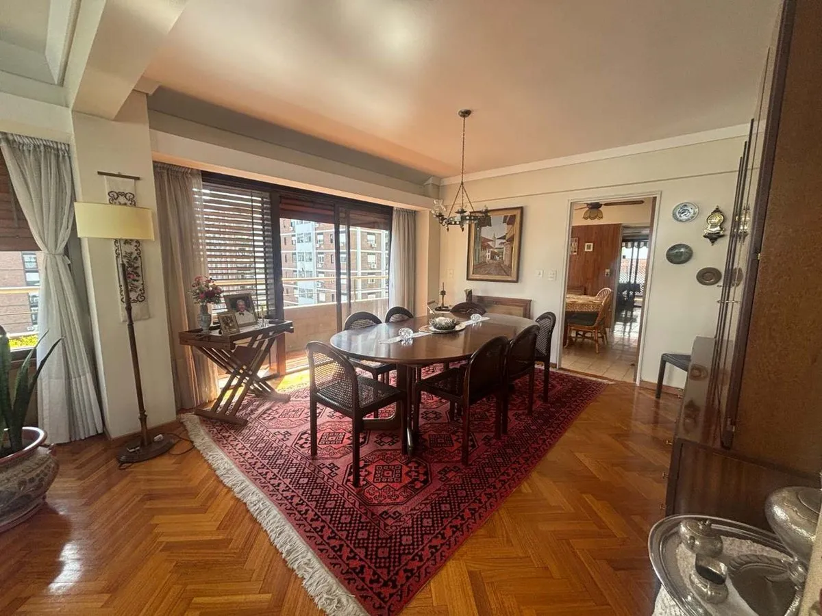 Departamento en Arenales 1800