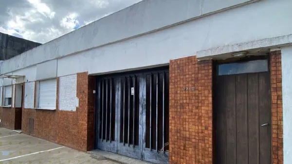 Casa en Dean Funes 2700