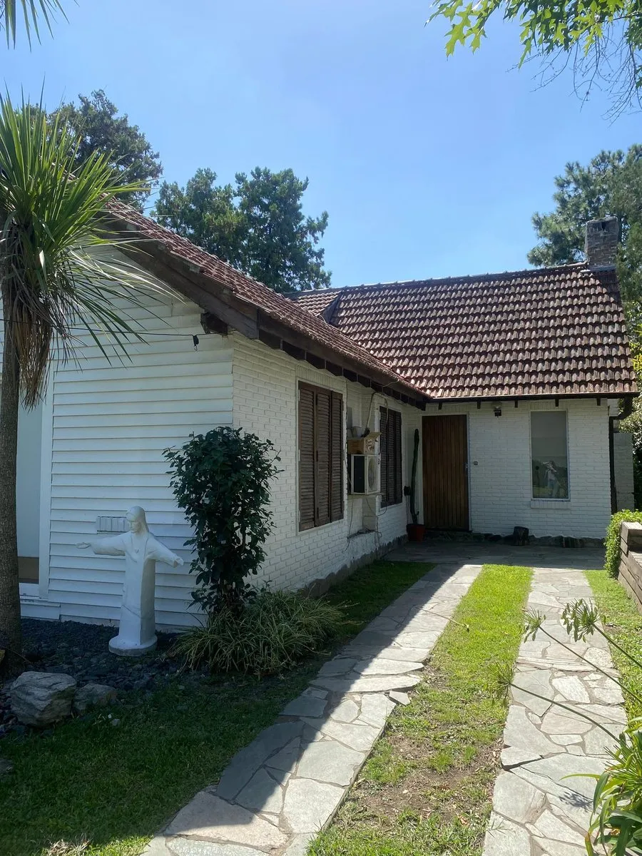 Casa en Pedro Nolasco Carrion 400