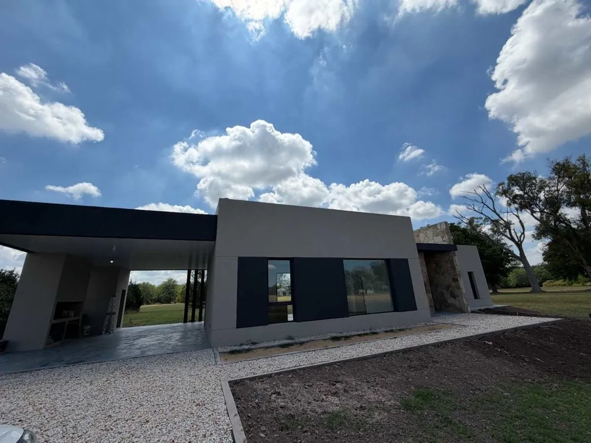 Casa en Ruta Provincial 6 100