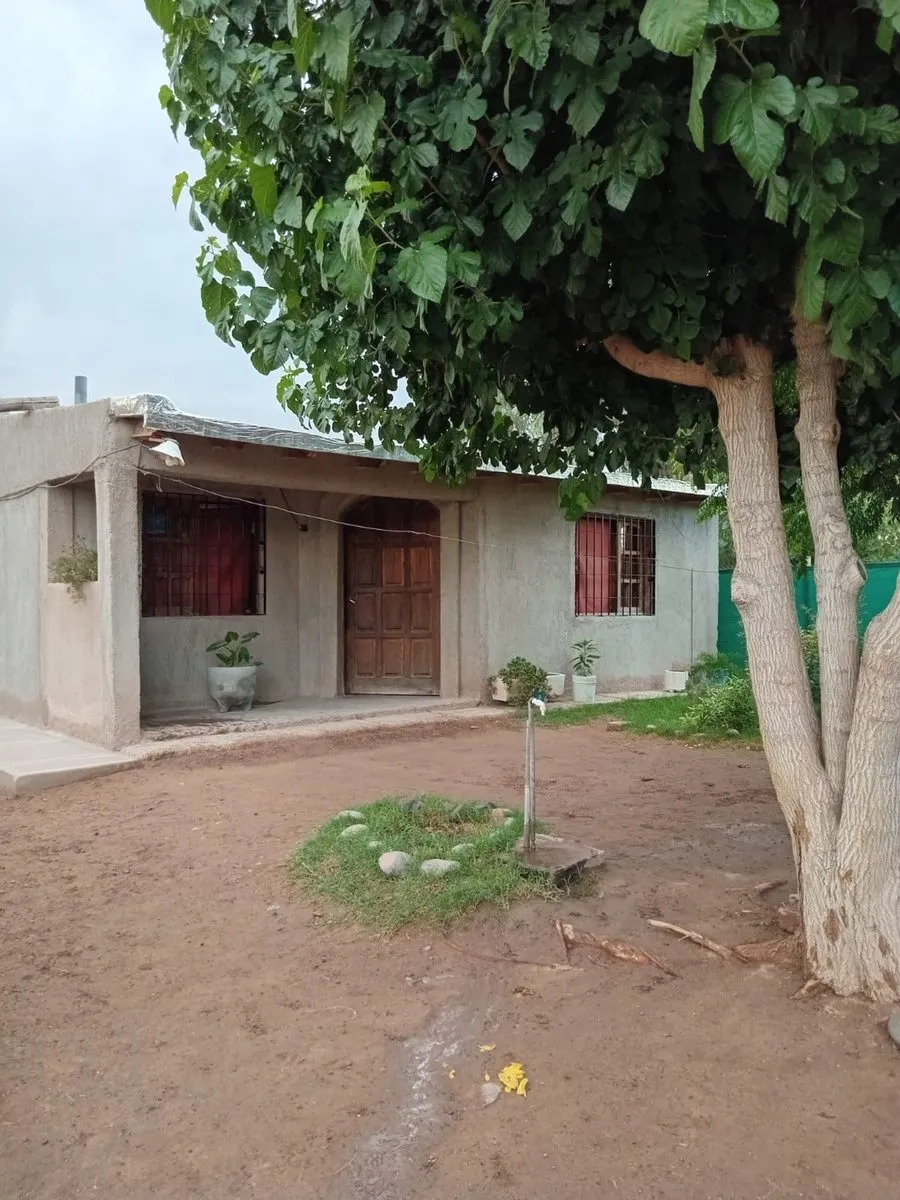 Casa en Las Tuyas 0