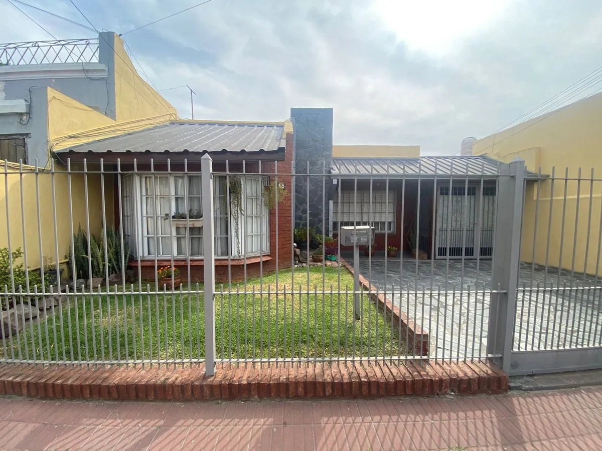 Casa en Calle 142 0