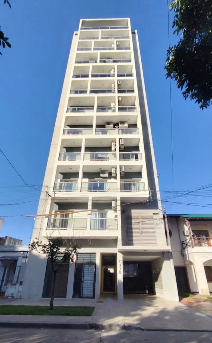 Departamento en Córdoba 700