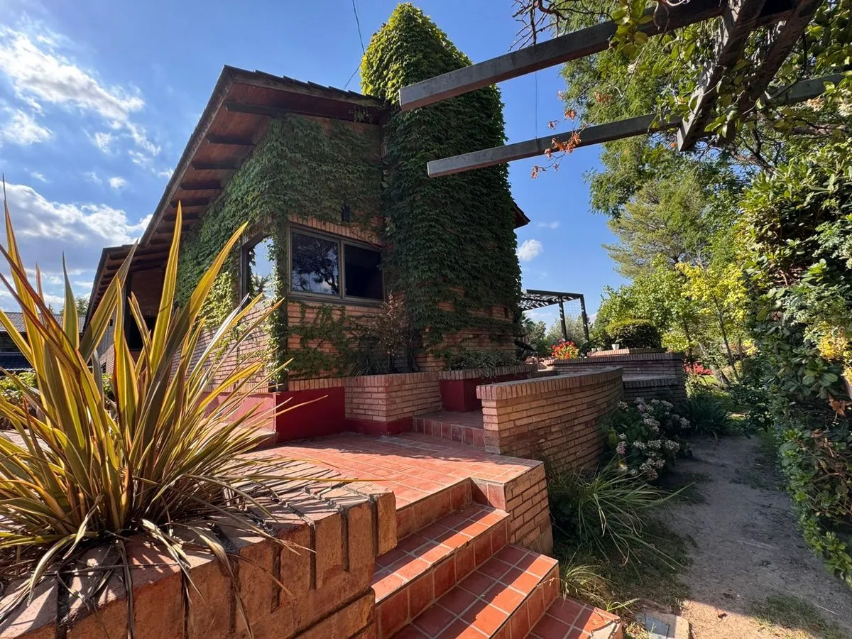 Casa en Las Cortaderas 7600