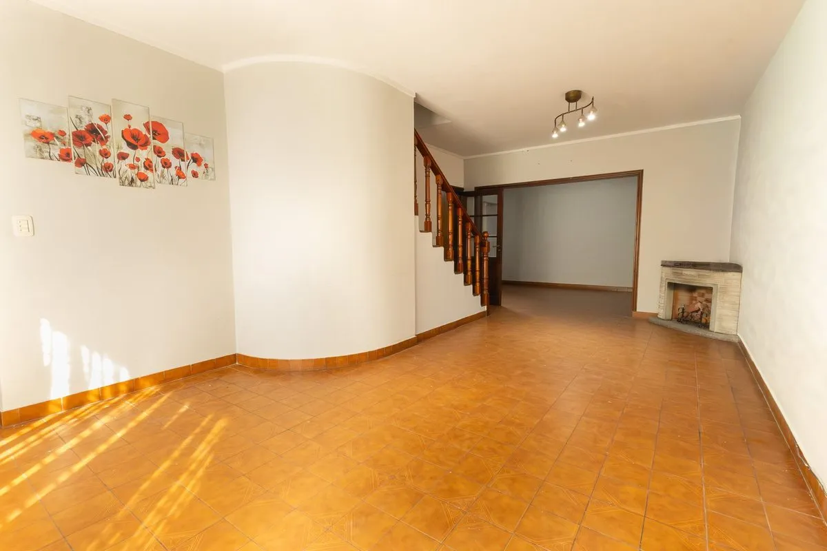 Casa en Paraguay 700