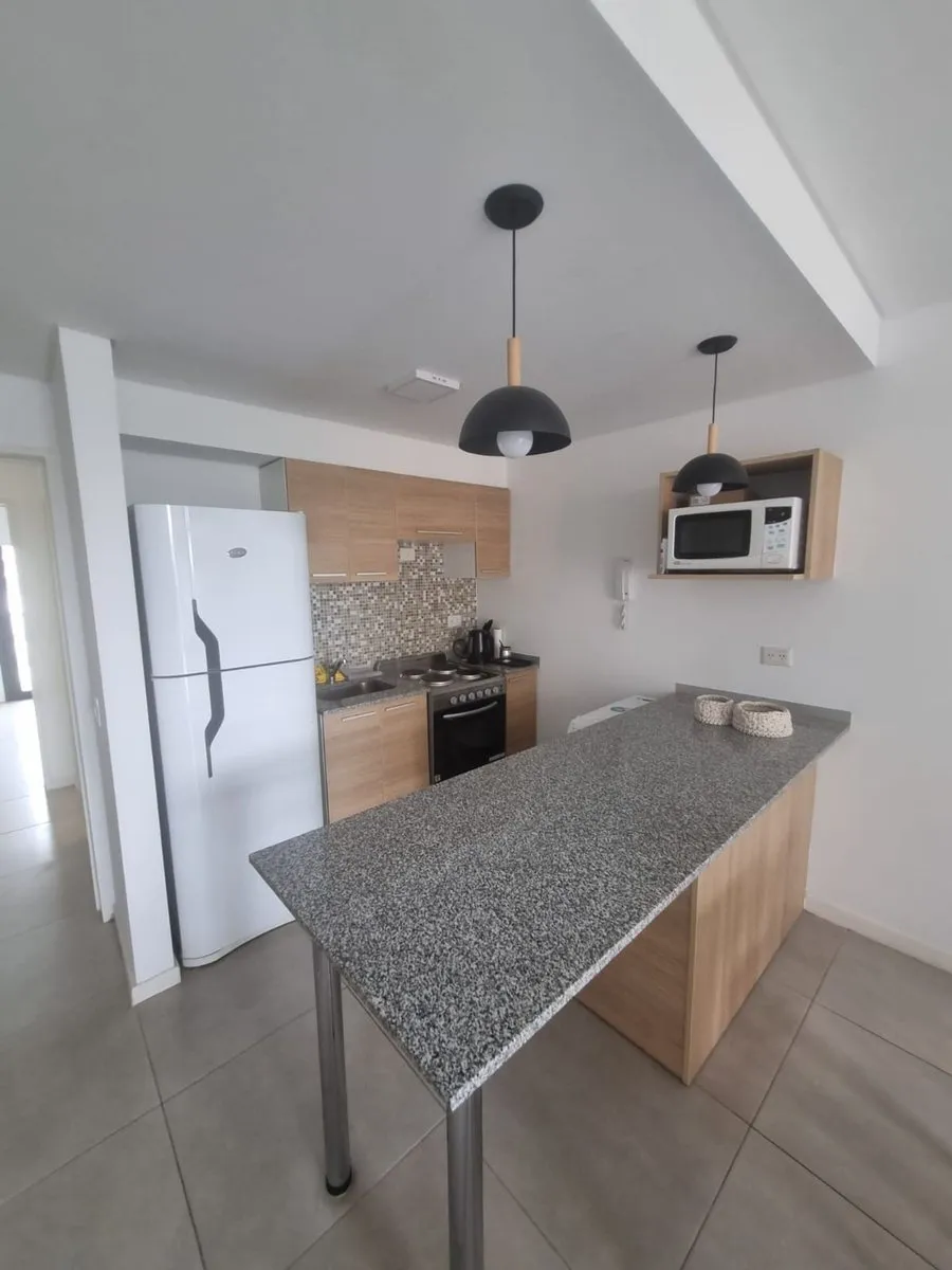Departamento en Julio Argentino Roca 400