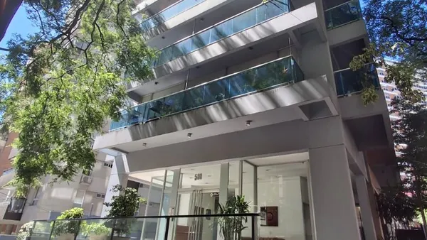 Departamento en Alberdi 500