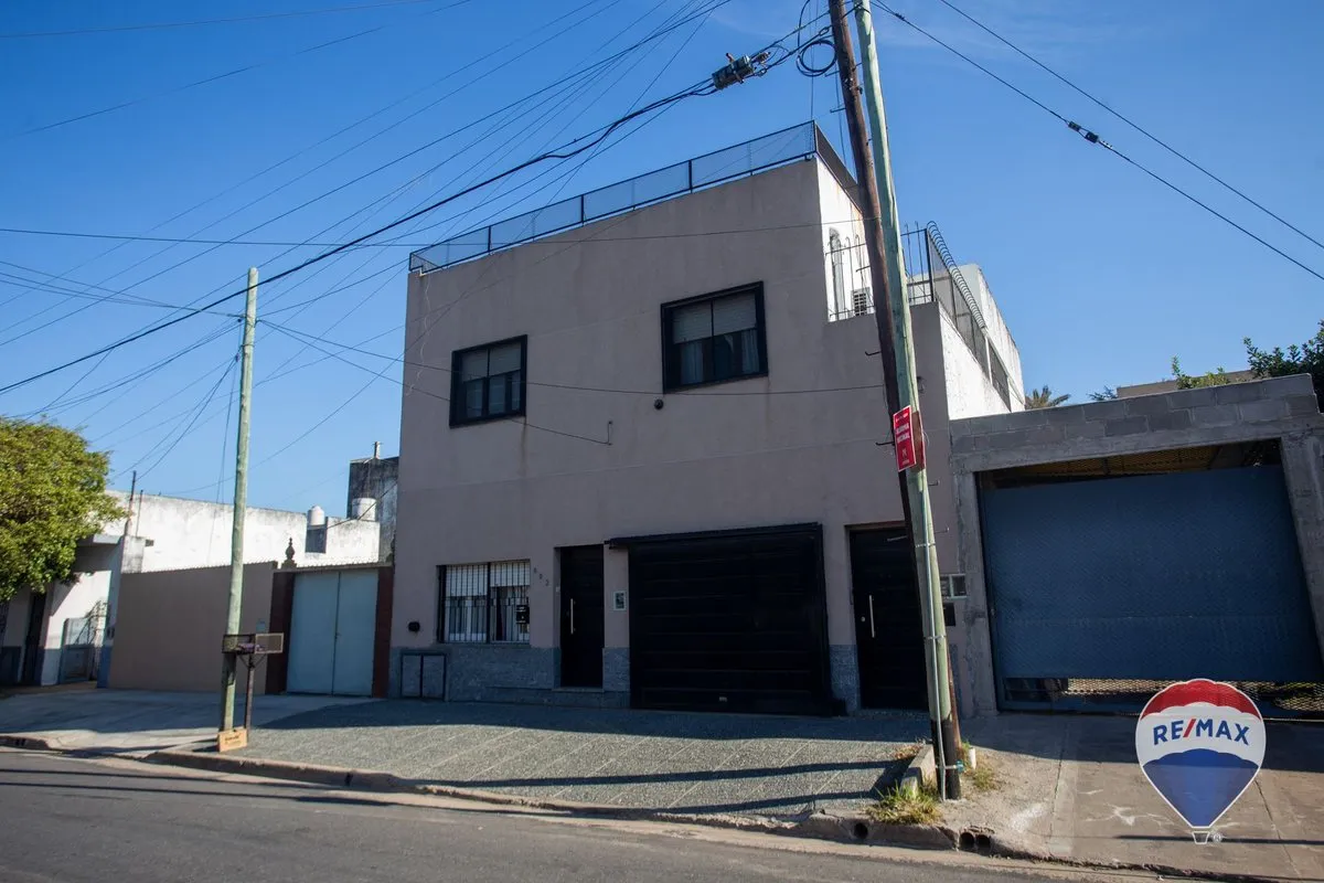 Casa en Avenida Salvador María del Carril 800