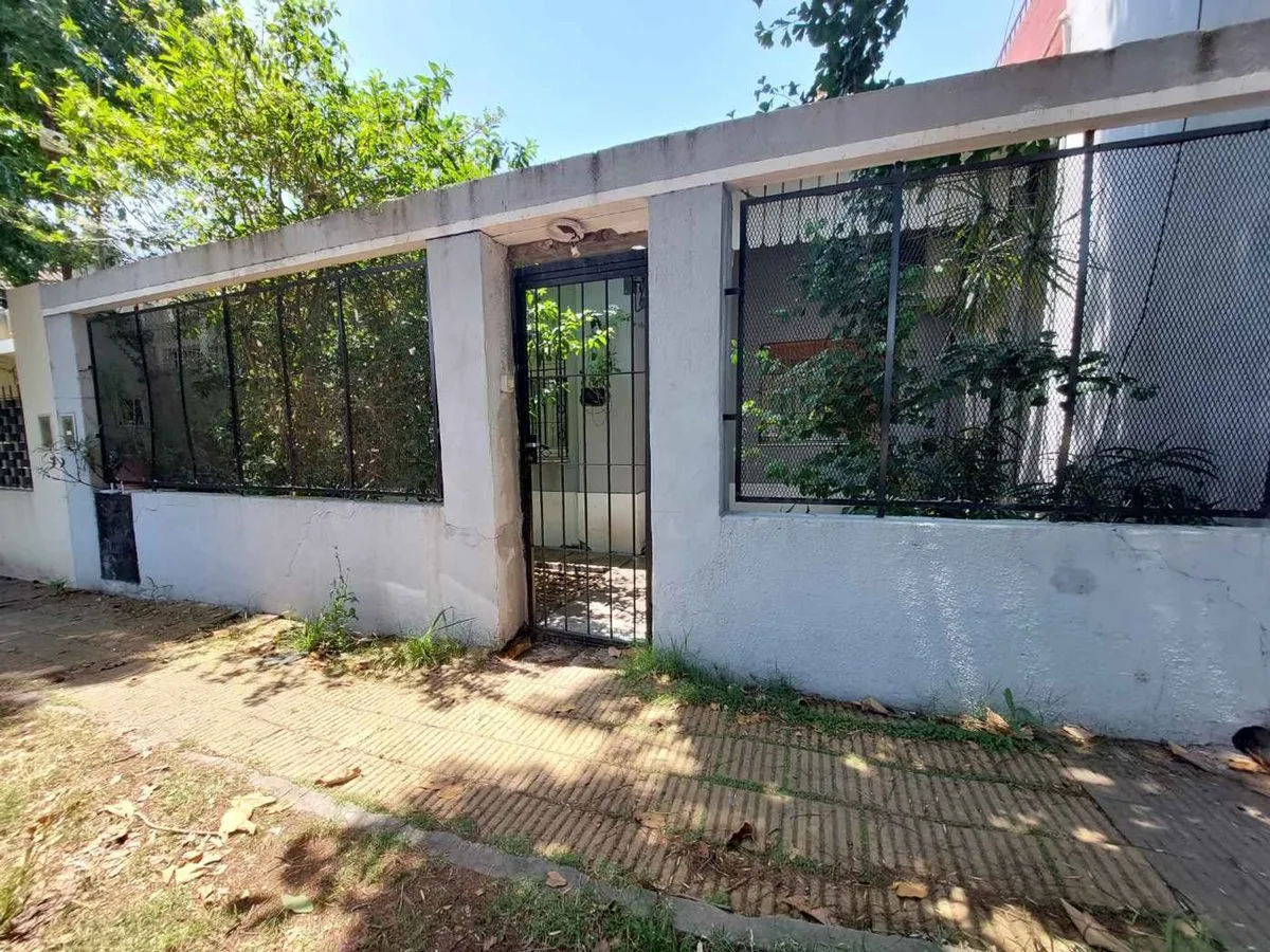Casa en Emilio Frers 900