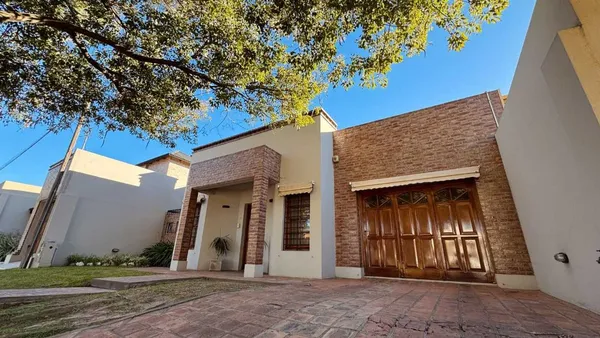 Casa en A. Terragni 0