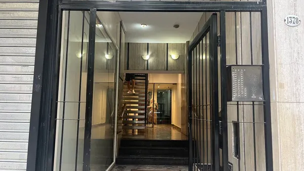 Departamento en Arenales 1300
