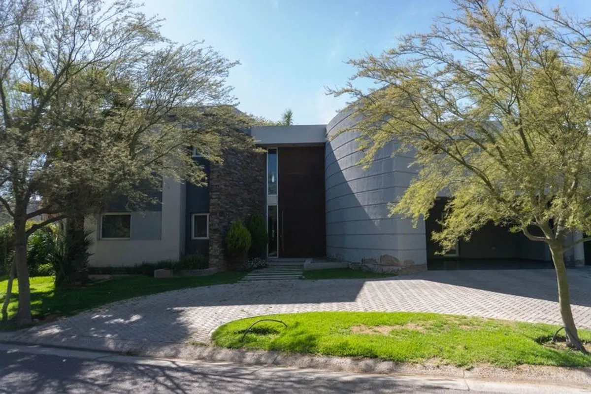 Casa en Elpidio González 2700