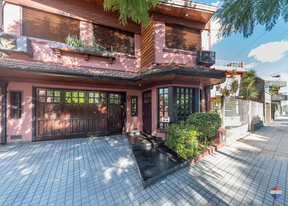 Casa en L.n. Alem. 3500