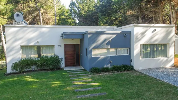 Casa en Residencial 1 200
