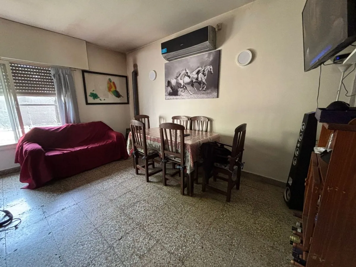 Casa en 24 de Octubre 1600