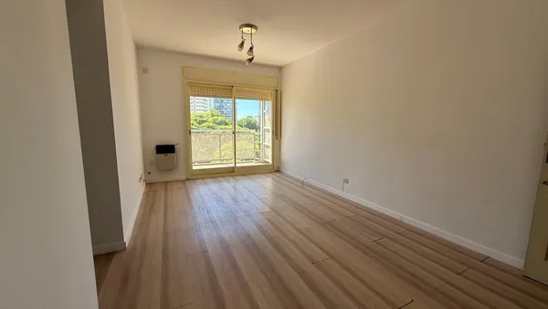 Departamento en Jaramillo 2300