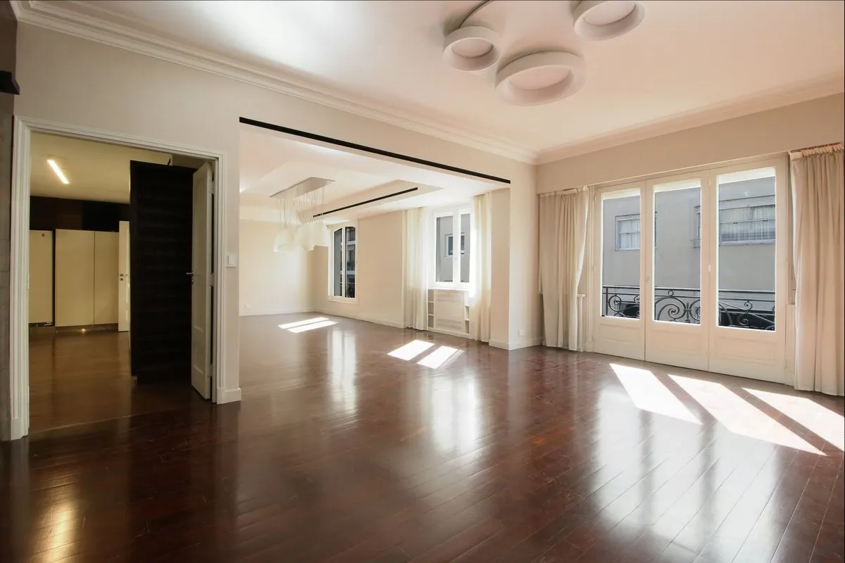 Departamento en Avenida Alvear 1400