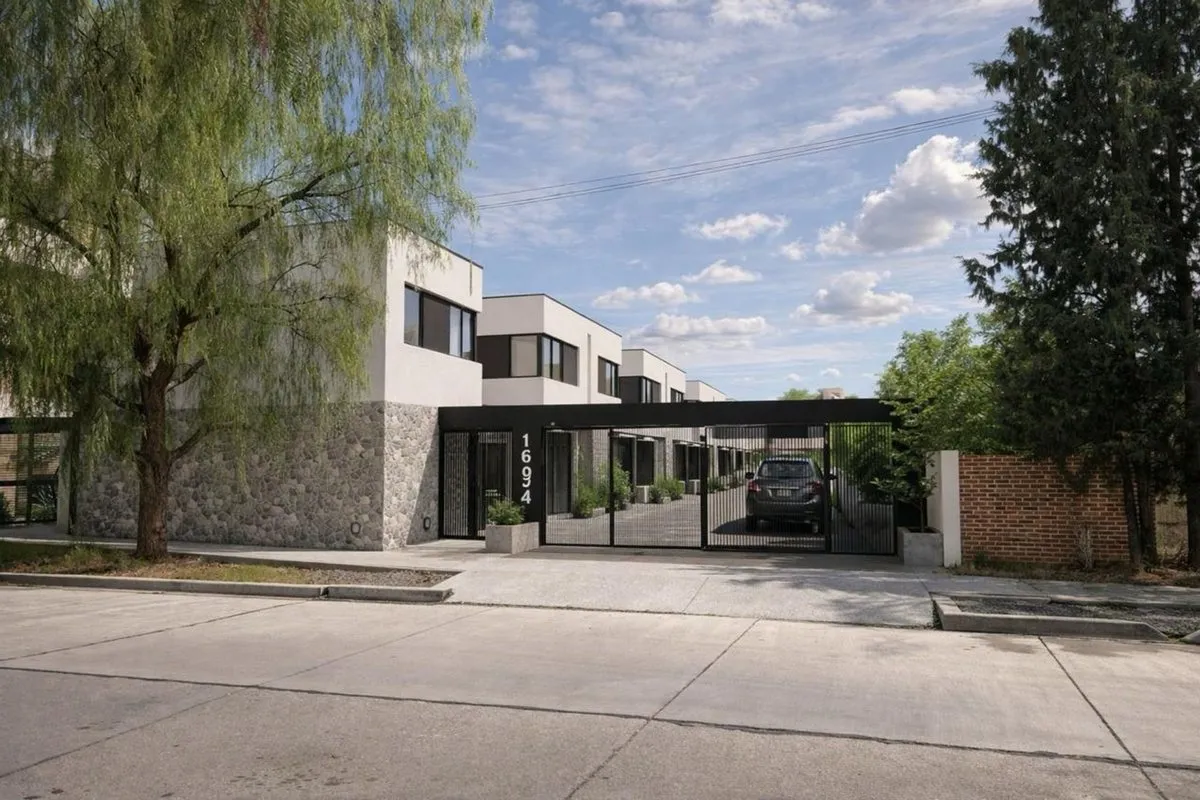 Departamento en Coni E. 2000