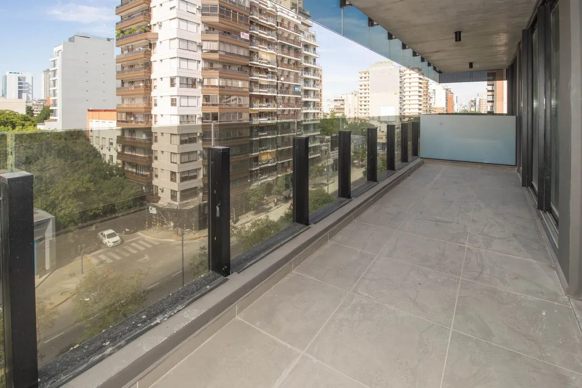 Oficina en Avenida Cabildo 3500