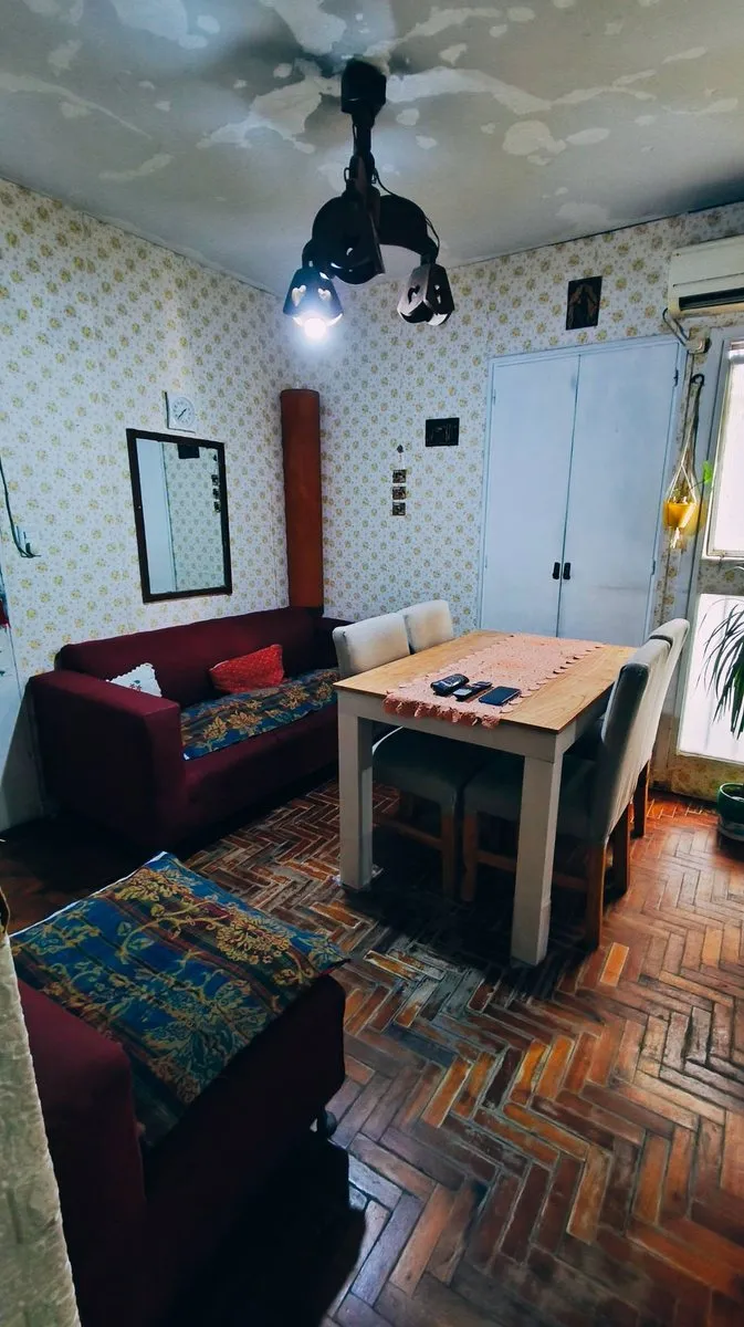 Departamento en Combate de los Pozos 700