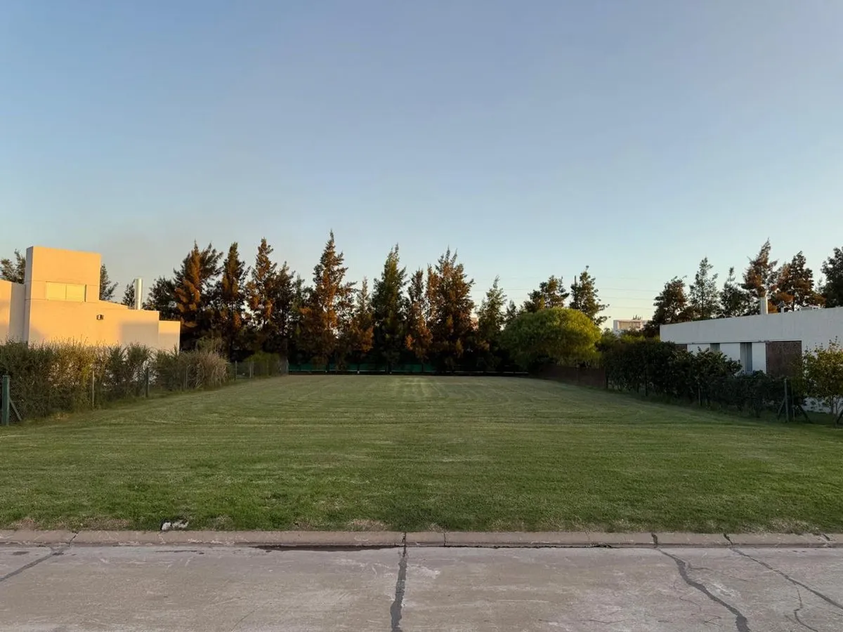Lote en Avenida Arturo Illia 1500