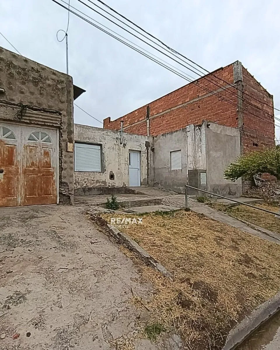 Casa en Misioneros 1700