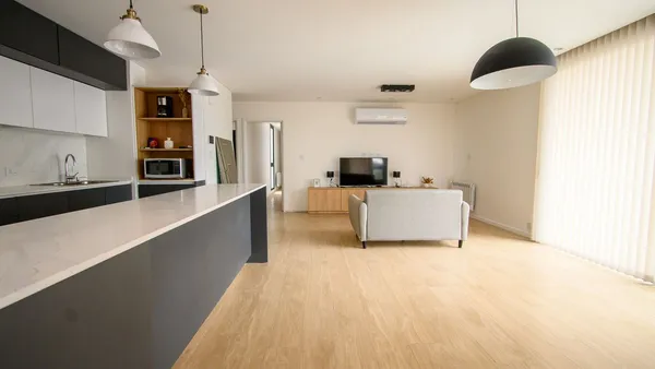 Departamento en Francia 2400